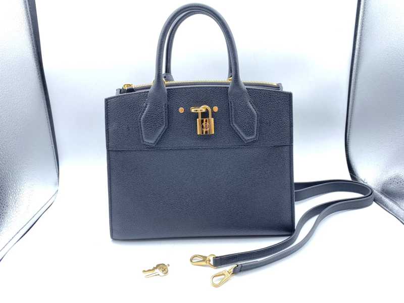 ルイヴィトン買取 シティ スティーマー PM M51208