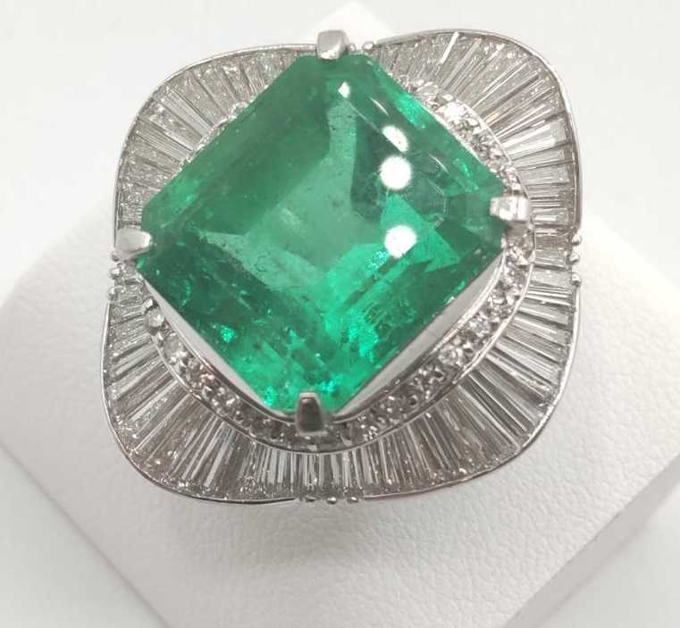 エメラルド エメラルド