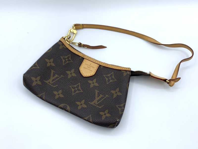 ルイヴィトン買取 ミニポシェットディライトフル M40309