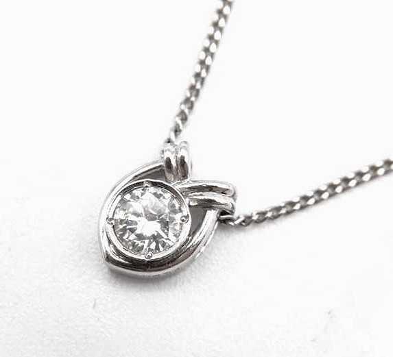 宝石買取　プラチナダイヤモンドネックレス