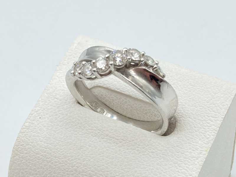 プラチナ買取 ダイヤリング 