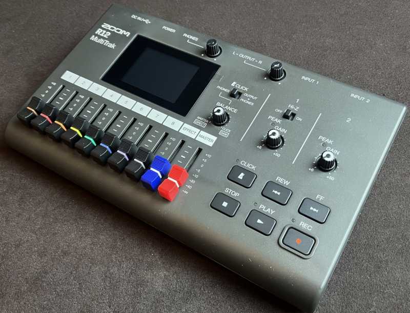 ZOOM R12 MultiTrak 買取