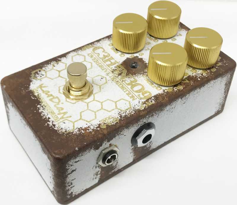 KarDiaN C3H5N309 Nitroglycerin White&Gold 買取
