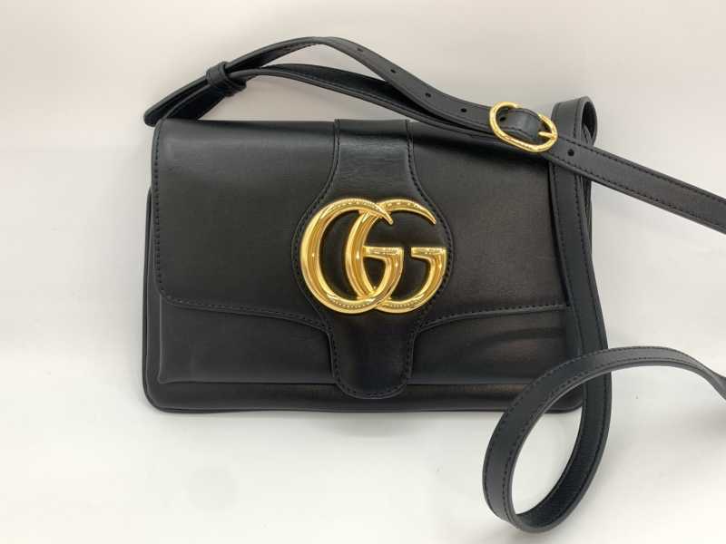 グッチ買取 GGマーモントアリースモールショルダー 550129