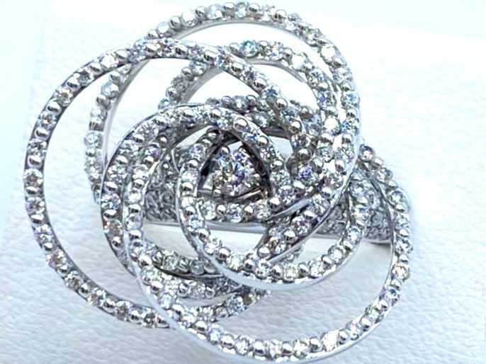 ダイヤモンド買取 プラチナ台 1.43ct ダイヤモンド デザインリング