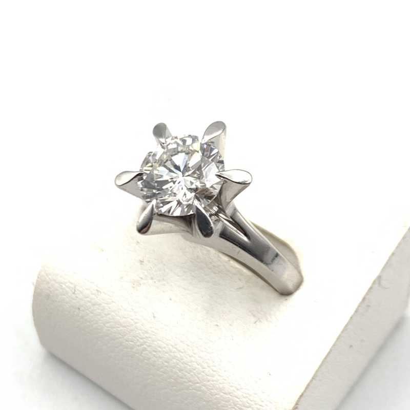 ダイヤモンド買取 プラチナリング 2.1ct
