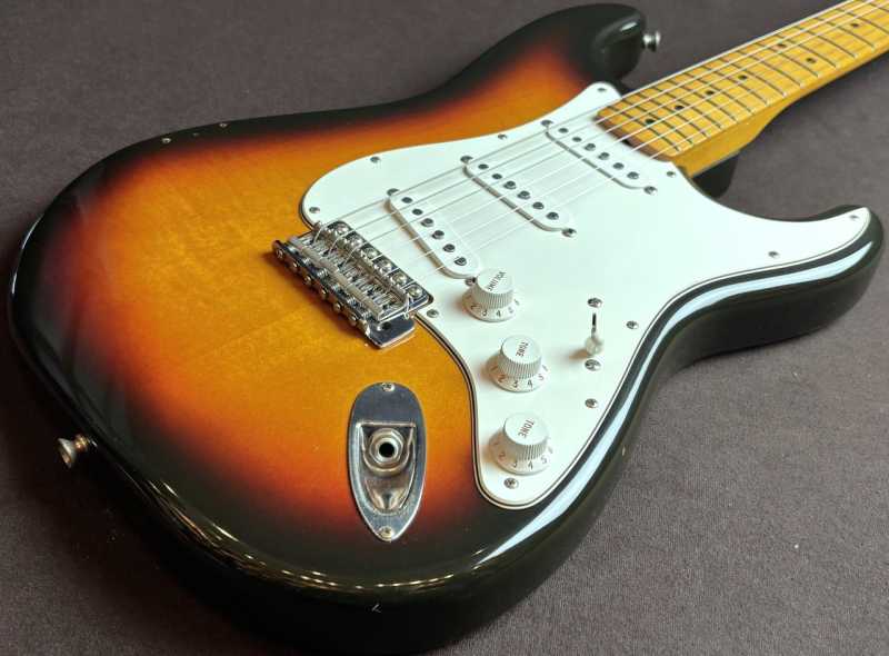 Fender Japan ST67-85 Stratocaster 買取